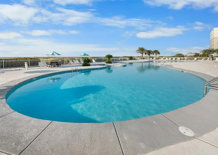 Perfect Getaway With Pools, Hot Tubs And Access Holiday home *