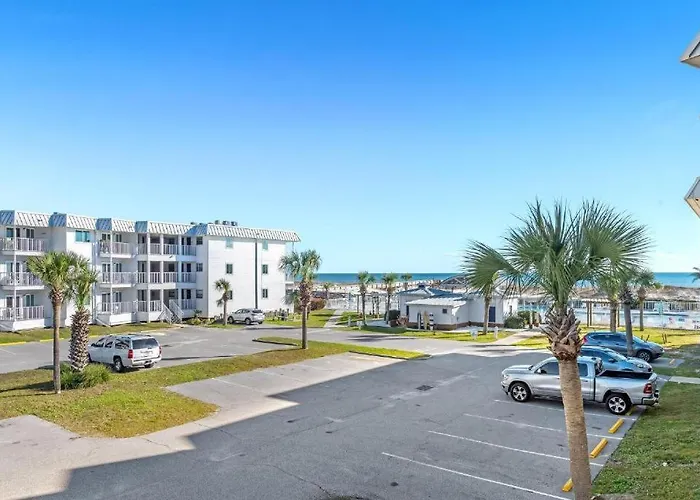 Perfect Getaway With Pools, Hot Tubs And Access Gulf Shores