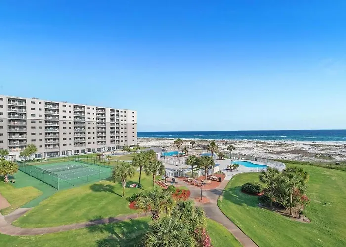 Perfect Getaway With Pools, Hot Tubs And Access