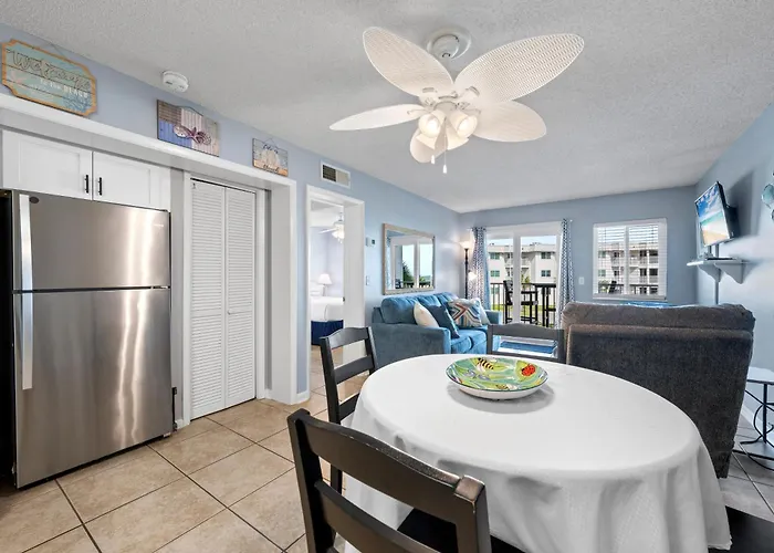 Perfect Getaway With Pools, Hot Tubs And Access Gulf Shores