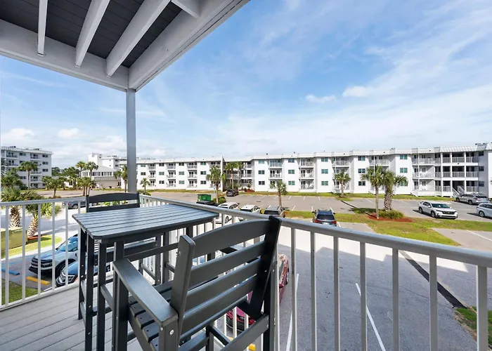 Perfect Getaway With Pools, Hot Tubs And Access *