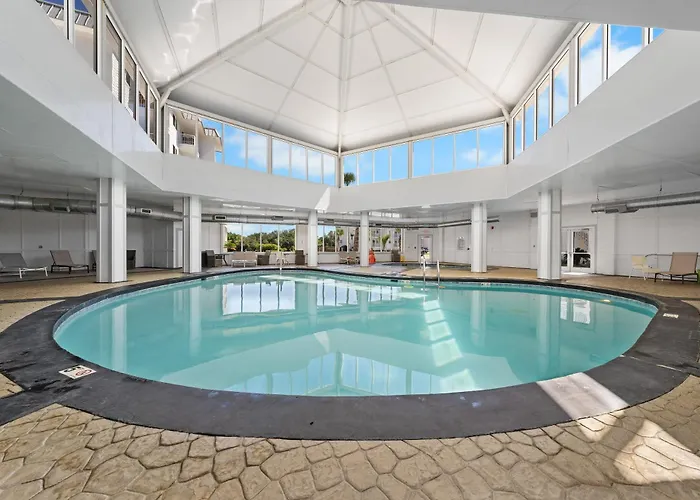 Perfect Getaway With Pools, Hot Tubs And Access *