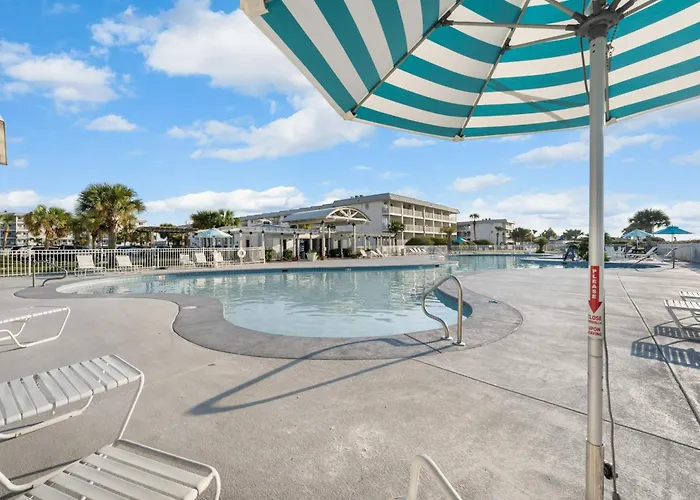 Perfect Getaway With Pools, Hot Tubs And Access