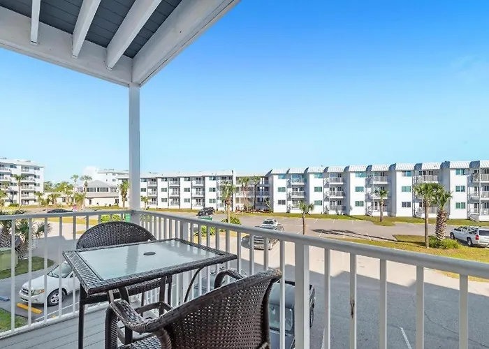 Perfect Getaway With Pools, Hot Tubs And Access * Gulf Shores